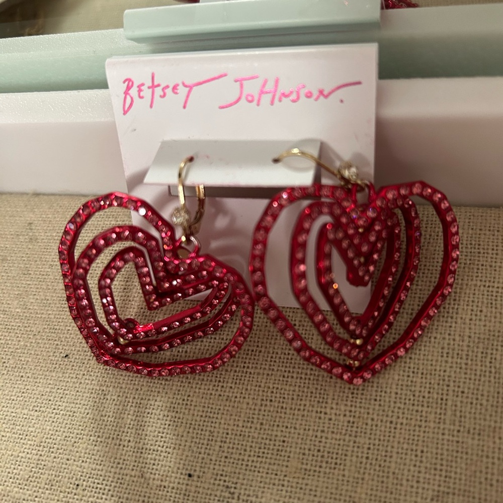 Betsey Johnson Red Dangle Earrings - Picture 5 of 10
